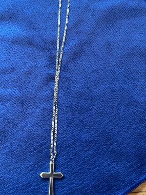Mariner Steel Cross Chain